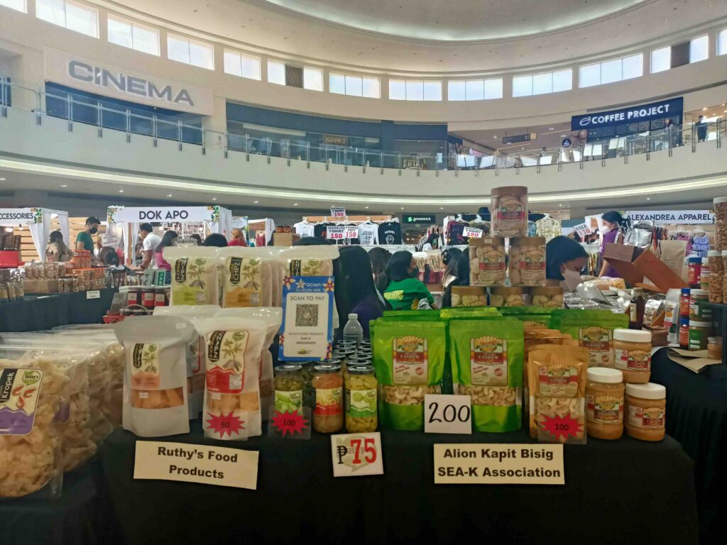 Likha ng Bataeños Trade Fair