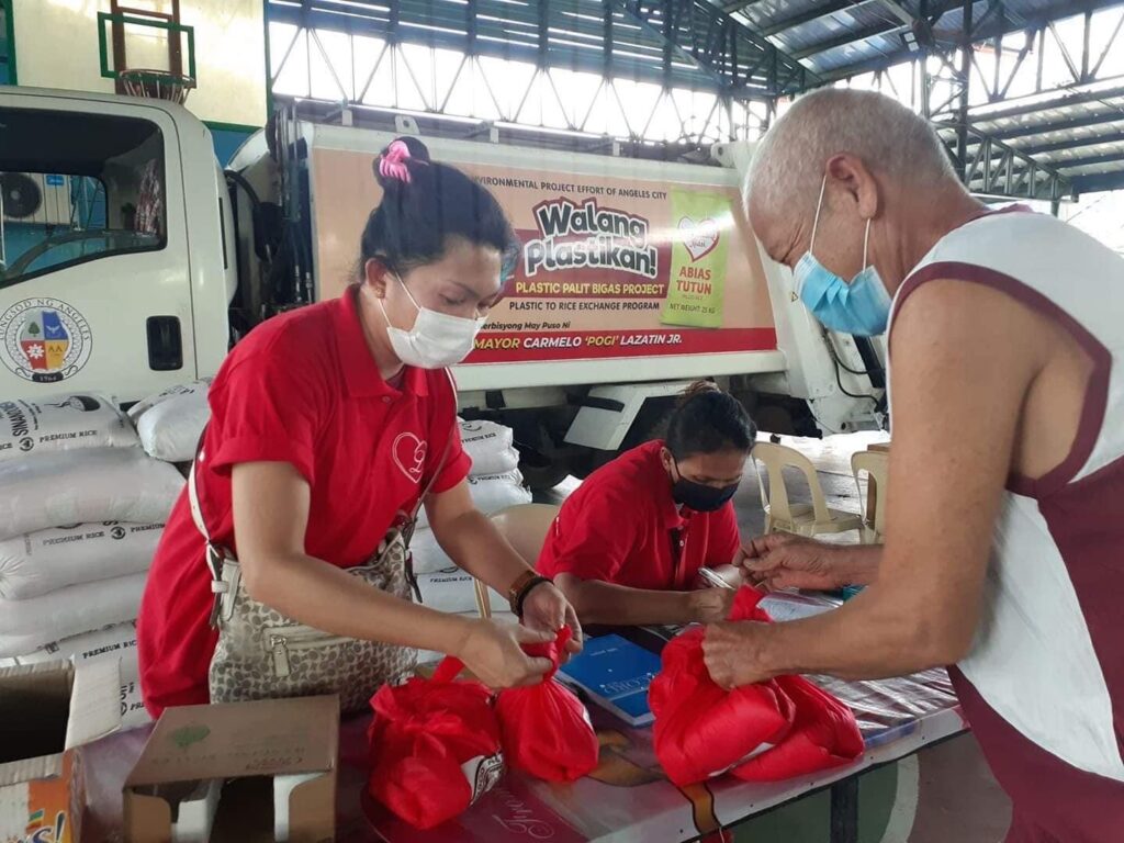 AC's "Plastik Palit Bigas" collects 38,717 kilos in 23 villages