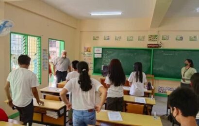 Lazatin to provide free uniforms, school supplies to students in public schools