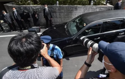 Assassinated ex-PM Abe’s corpse arrives in Tokyo