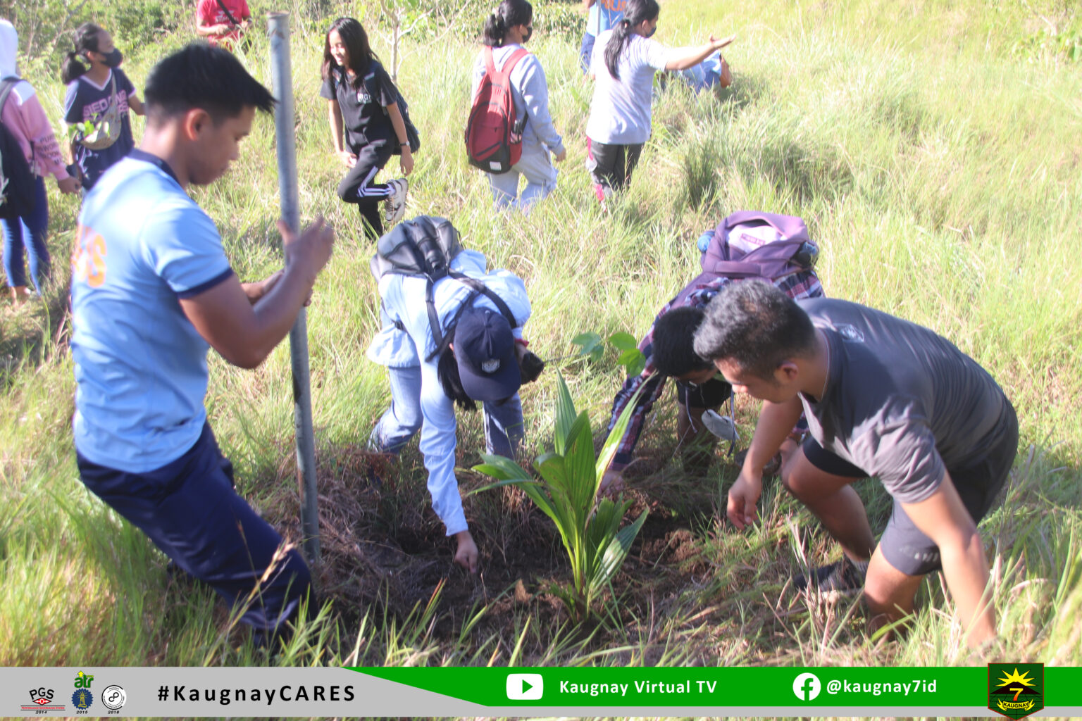 Soldiers plant trees on ‘National Day for Youth in Climate Action’