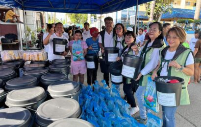 “Kalingang Dangal” isinagawa ng DBFI sa Calumpit, 300 pamilya tumanggap ng ayuda