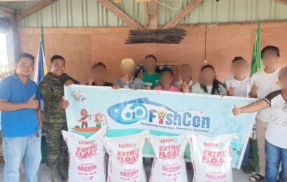BFAR provides livelihood assistance to 2 peoples org in Aurora