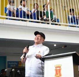 SMC opens community center, pledges P500M to build more schools