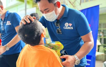 SM brings joy to Bulacan orphanage kids through ‘ChriSMiles’