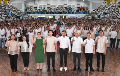 Fernando leads oath taking of Bulacan’s newly elected barangay officials