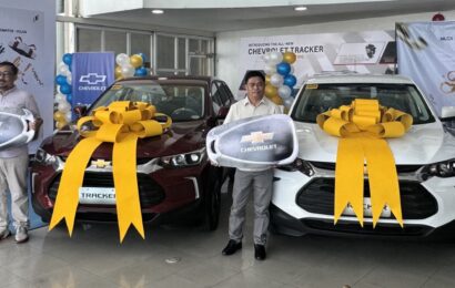 2 lucky motorists win brand new SUV from MPTC Happy Holideals raffle promo