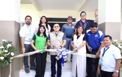 Bong Go provides aid to indigent sectors, inaugurates Super Health Center in Paombong