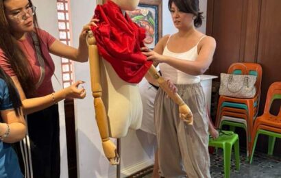 AC Local execs donate items for Museo Ning Angeles preloved bazaar