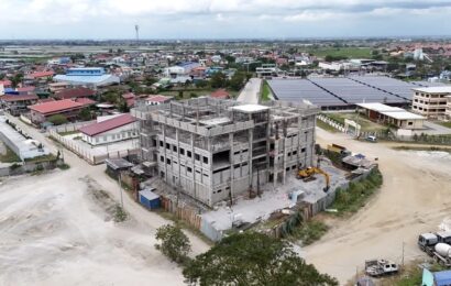 DPWH Pampanga 1st DEO set to deliver model community hospital