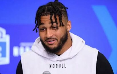 Frisco Police investigate a possible suicide on Dallas Cowboys Marshawn Kneeland’s death