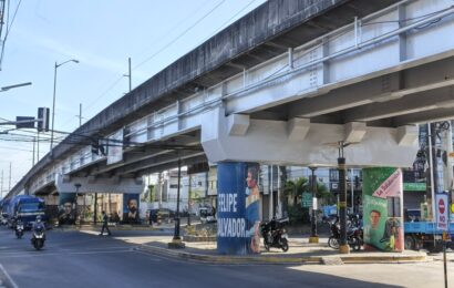 Mas pinatatag na istraktura ng Baliwag Flyover, inisyal nang bukas sa trapiko Mas pinatatag na istraktura ng Baliwag Flyover, inisyal nang bukas sa trapiko