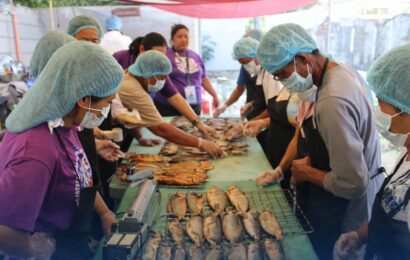 BFAR holds fish smoking training in Nueva Ecija town