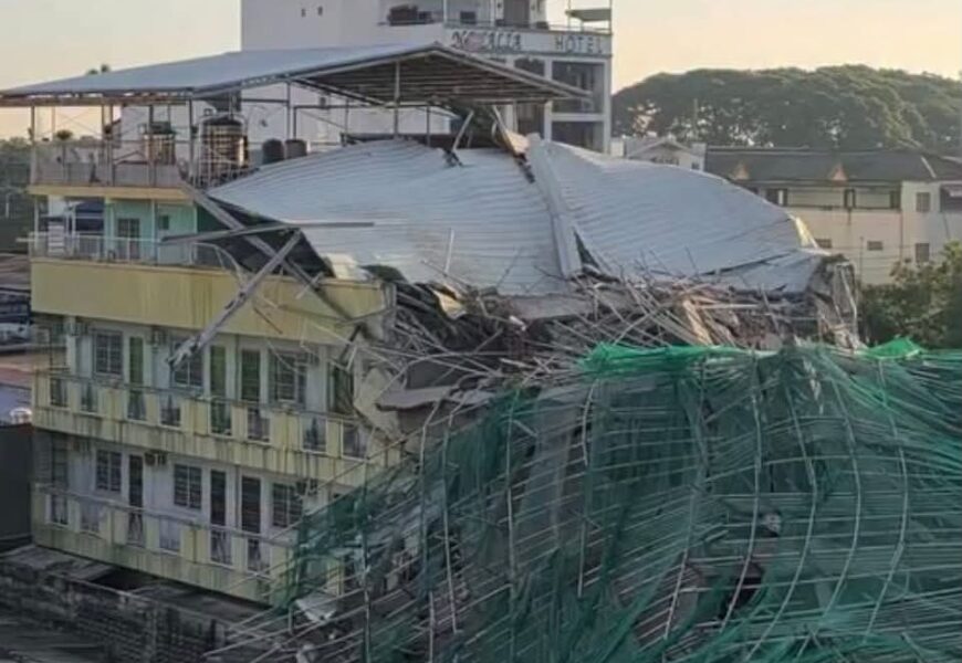9-Storey building gumuho, 40 katao pinaniniwalaang na-trap