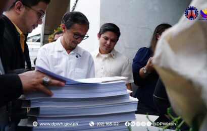 Mga putol na dike sa 2 bayan sa Bulacan pinatatapos bago matapos ang 2026