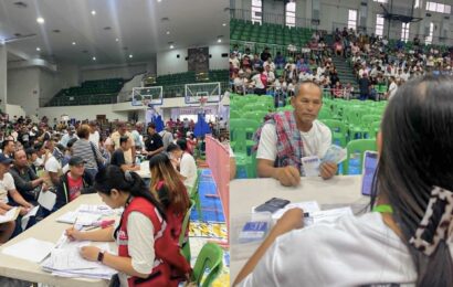 DSWD rolls out hybrid digital food aid payout in Pampanga DSWD rolls out hybrid digital food aid payout in Pampanga