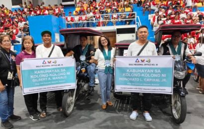 DOLE, nagbuhos ng P14.3-M pangkabuhayan sa pinalawig na ‘Handog ng Pangulo’ sa Bulacan DOLE, nagbuhos ng P14.3-M pangkabuhayan sa pinalawig na ‘Handog ng Pangulo’ sa Bulacan