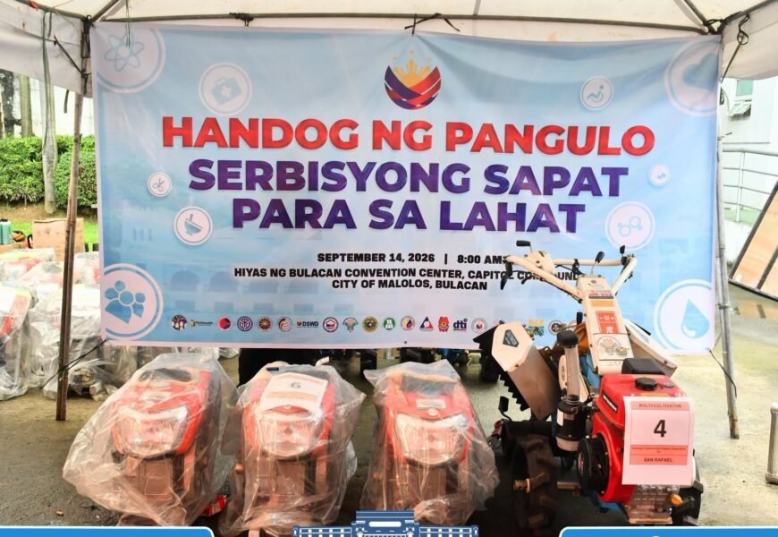 Bulacan, namahagi ng mahigit P86 milyon na tulong mula sa gobyerno sa pamamagitan ng programang Handog ng Pangulo Bulacan, namahagi ng mahigit P86 milyon na tulong mula sa gobyerno sa pamamagitan ng programang Handog ng Pangulo